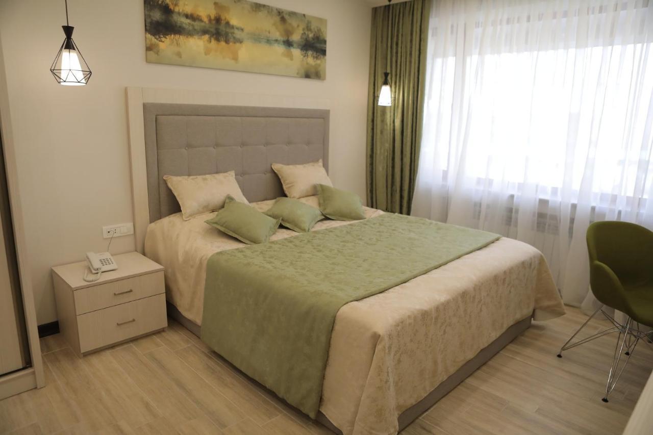 יירבאן 4Room Hotel מראה חיצוני תמונה