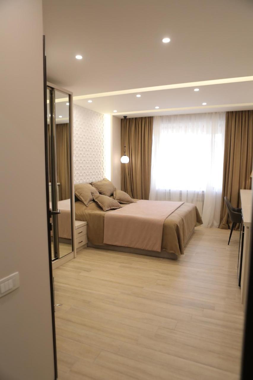 יירבאן 4Room Hotel מראה חיצוני תמונה